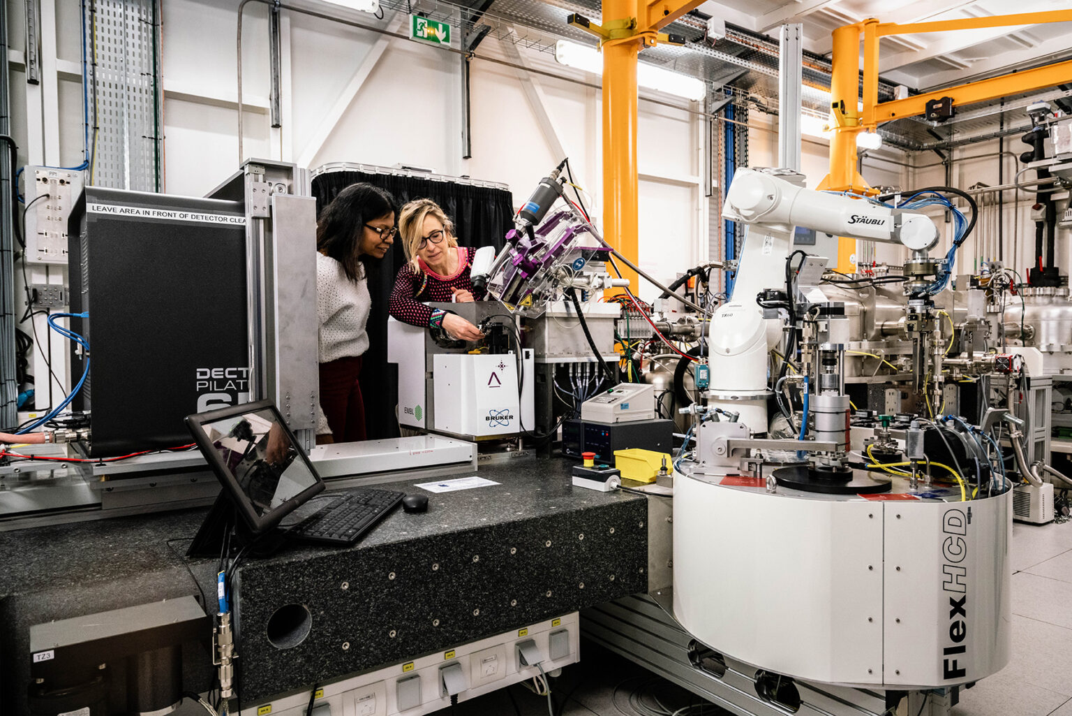 Esref Tech ESRF – LEAPS